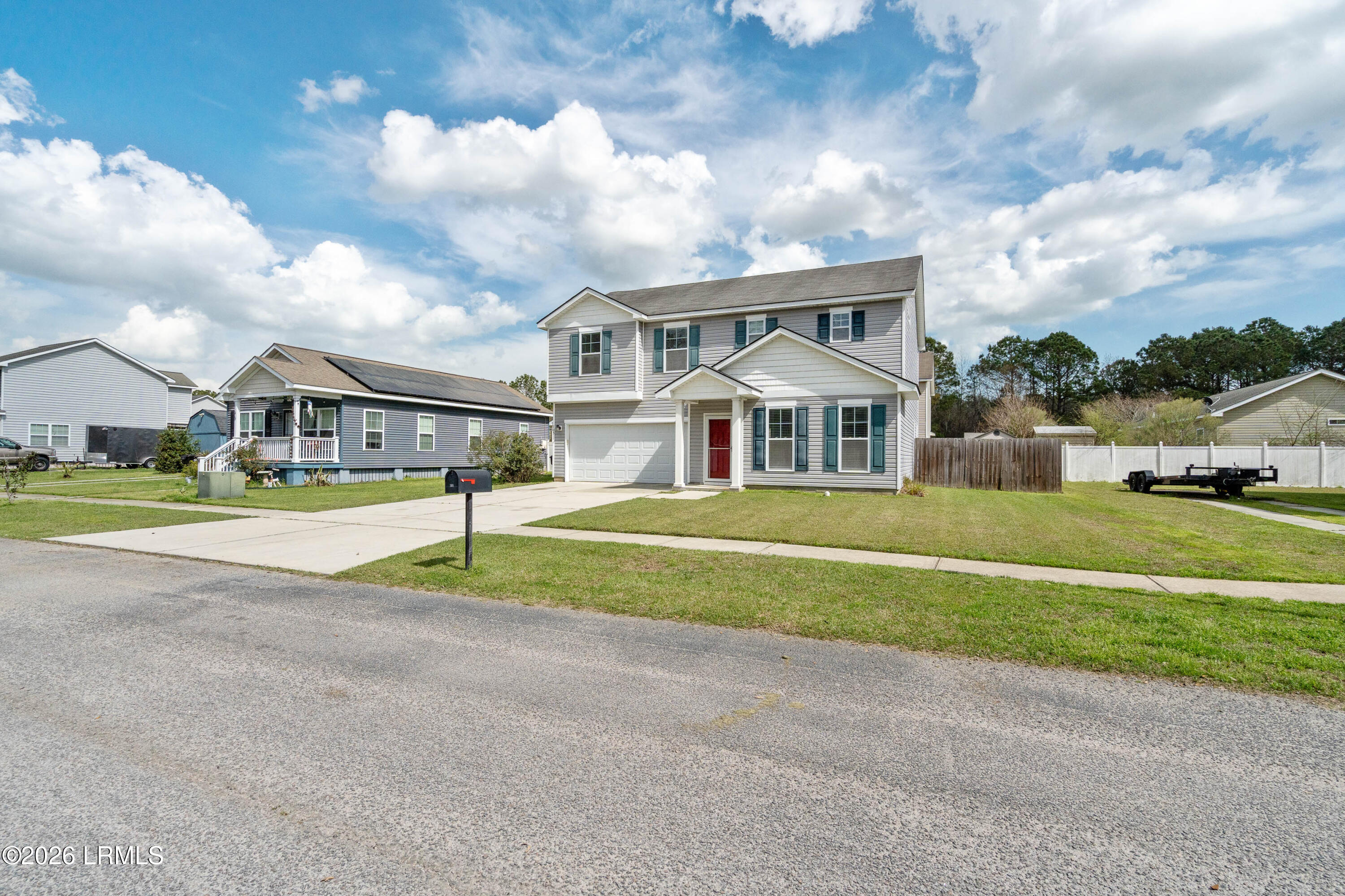 105 Okatie Park Circle West Ridgeland, SC 29936 - Photo 3 of 40 105 Okatie Park Cir -3