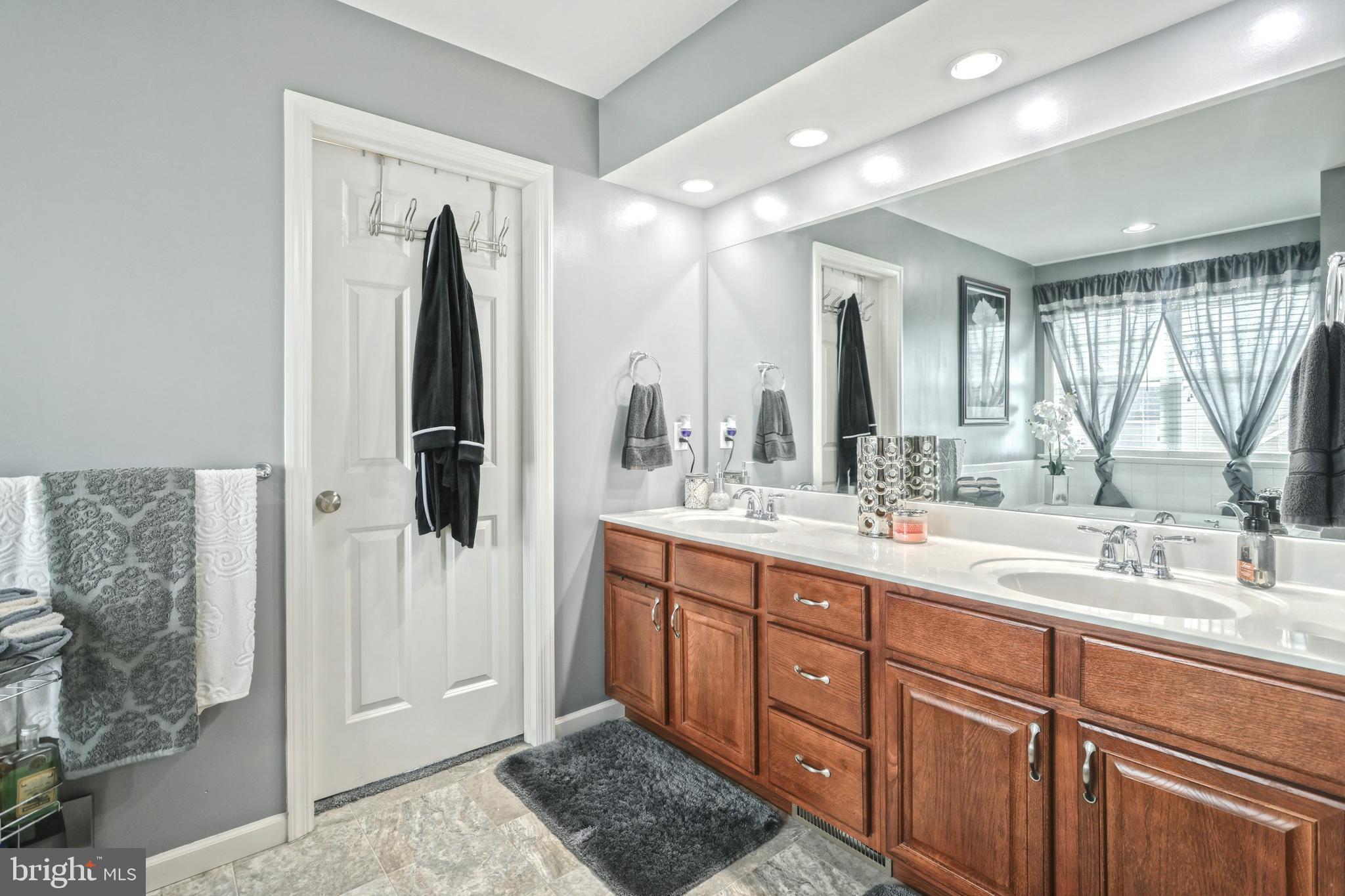 3206 Jessica Road Dover, PA 17315 - Photo 22 of 47 Gallery Image 22