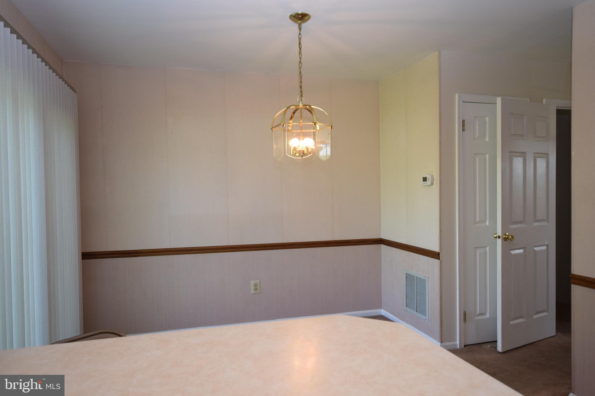 378 Scola Road Brookhaven, PA 19015 - Photo 11 of 28 Gallery Image 11