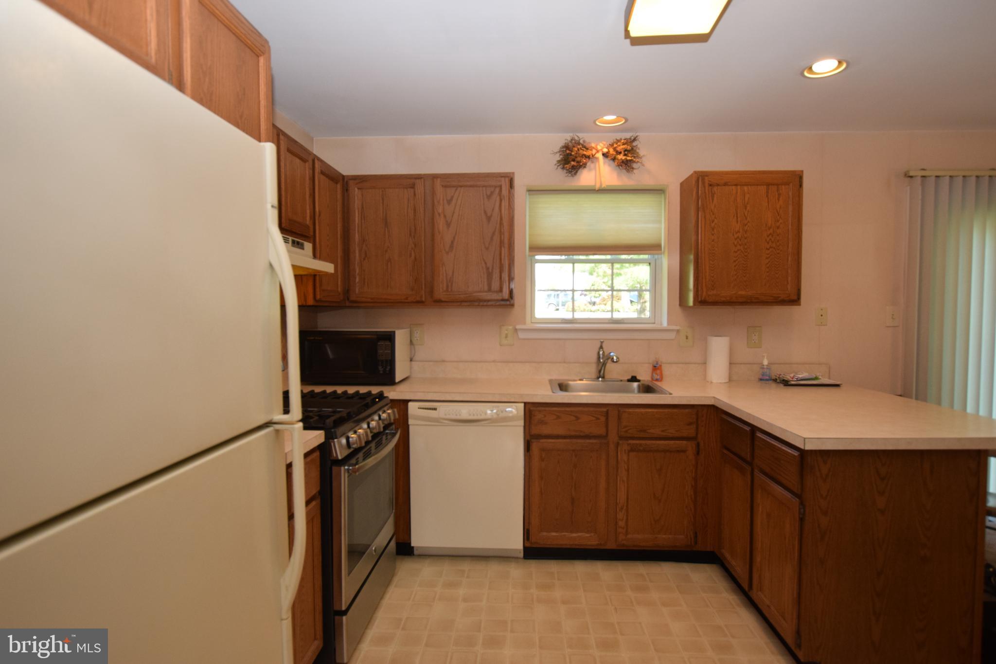 378 Scola Road Brookhaven, PA 19015 - Photo 14 of 28 Gallery Image 14