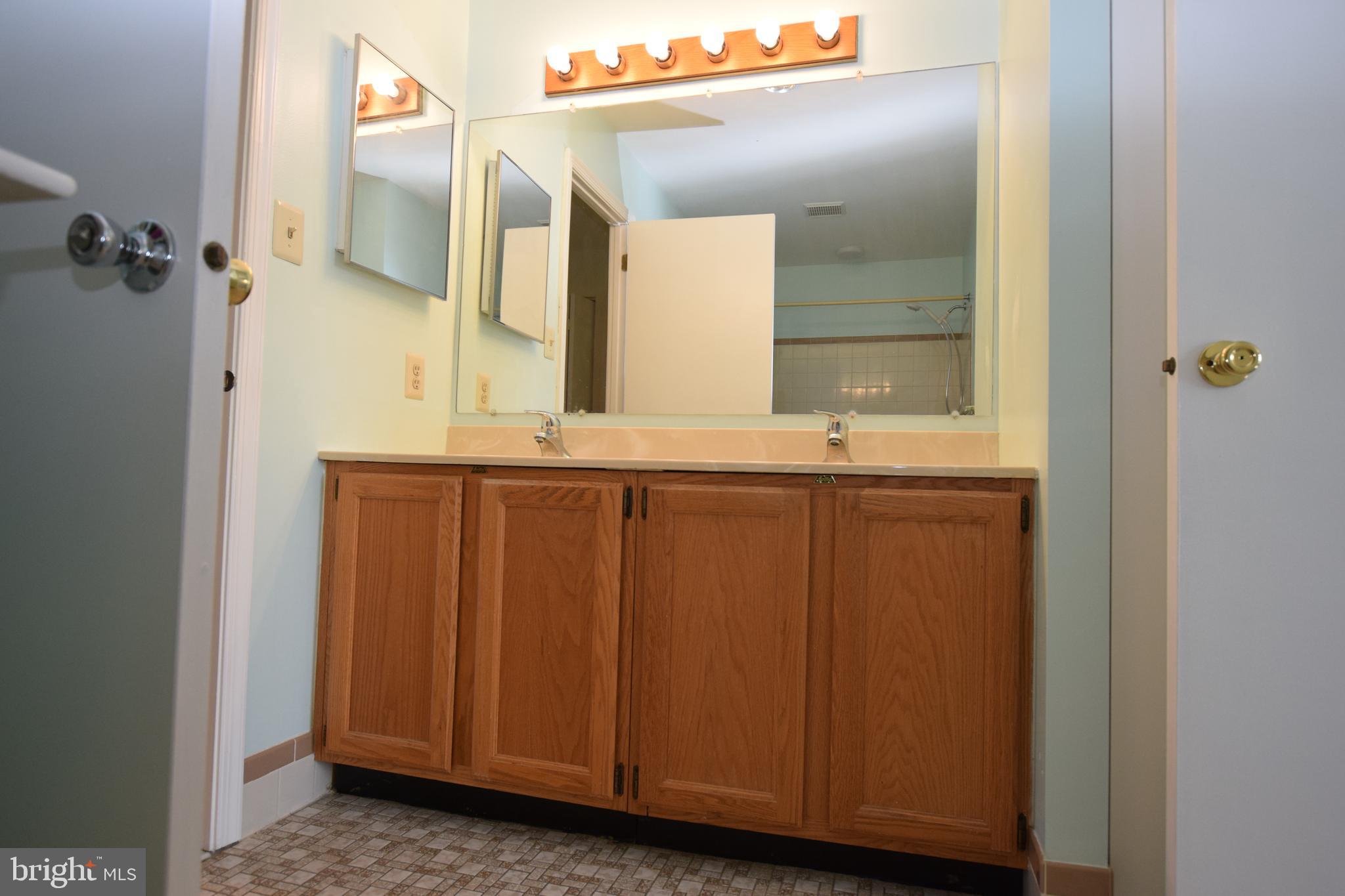 378 Scola Road Brookhaven, PA 19015 - Photo 18 of 28 Gallery Image 18