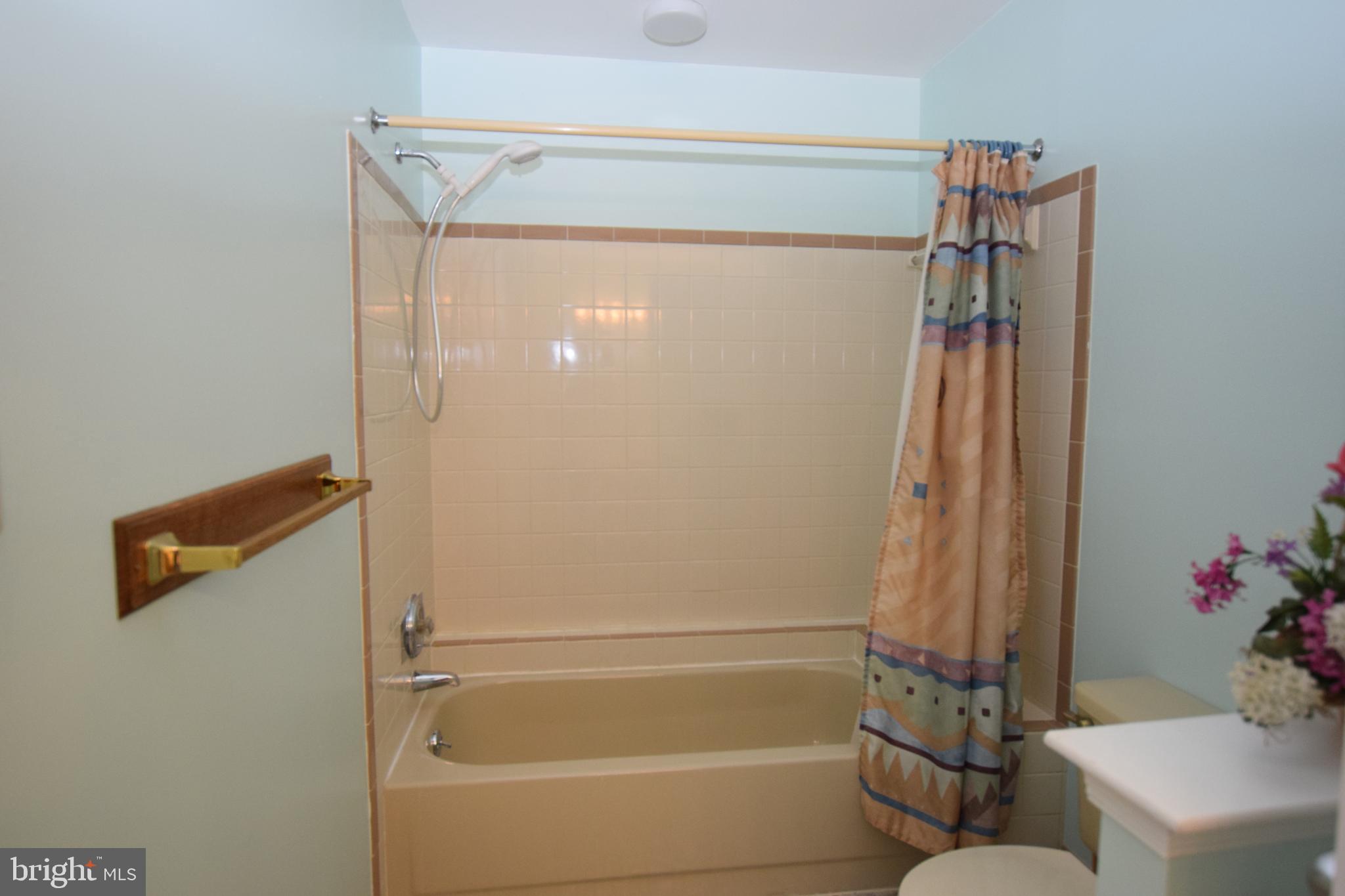 378 Scola Road Brookhaven, PA 19015 - Photo 19 of 28 Gallery Image 19