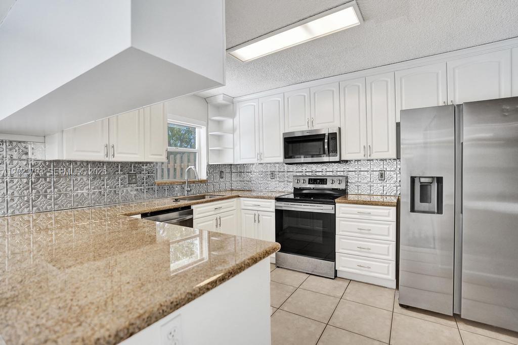 21461 Sawmill Court Boca Raton, FL 33498 - Photo 39 of 104
