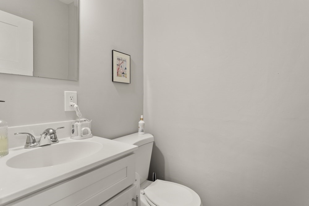 9 Bailey Street, Unit 2 Boston, MA 02124 - Photo 20 of 29