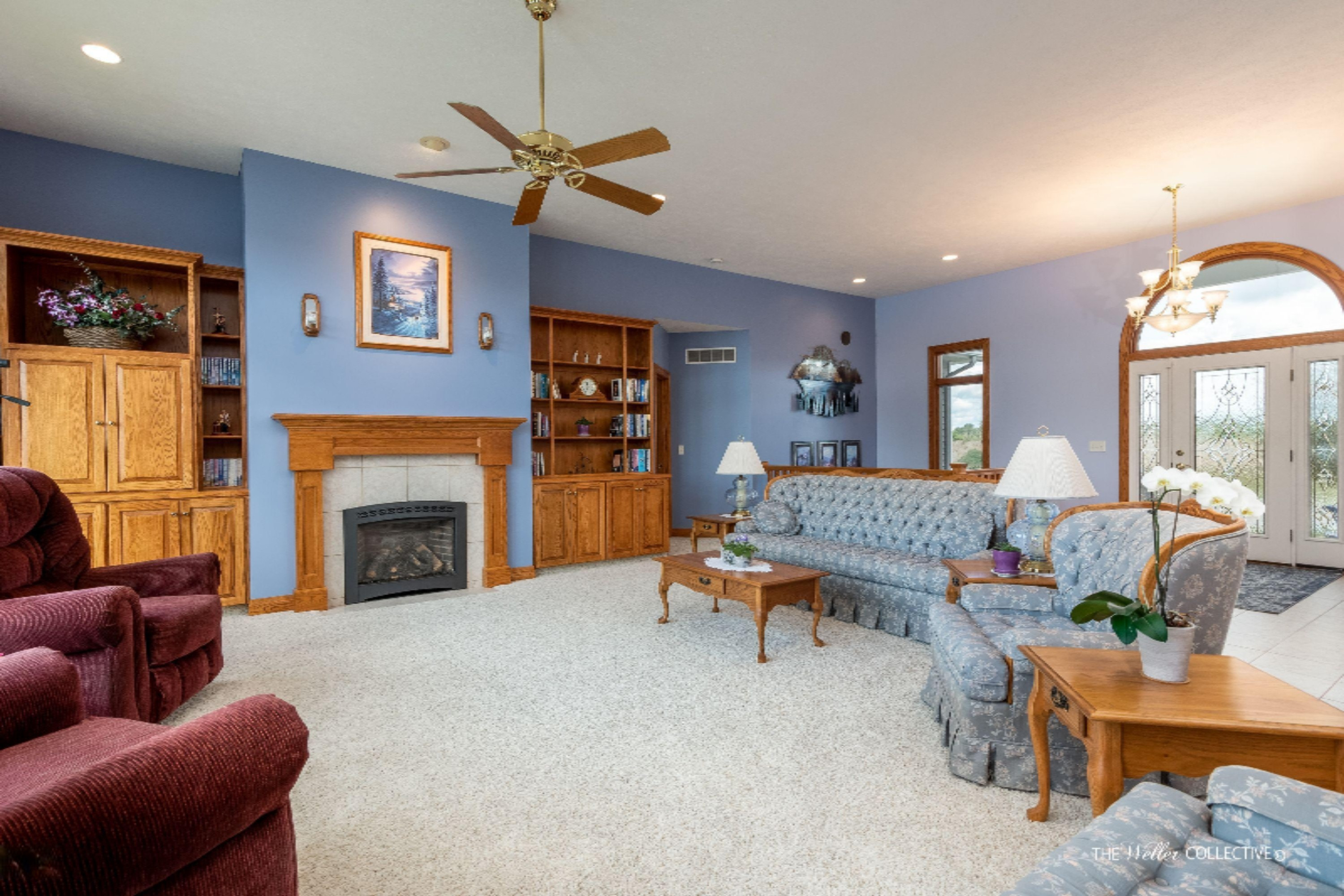 2452 Fillmore Street Jenison, MI 49428 - Photo 11 of 75 Livingroom2