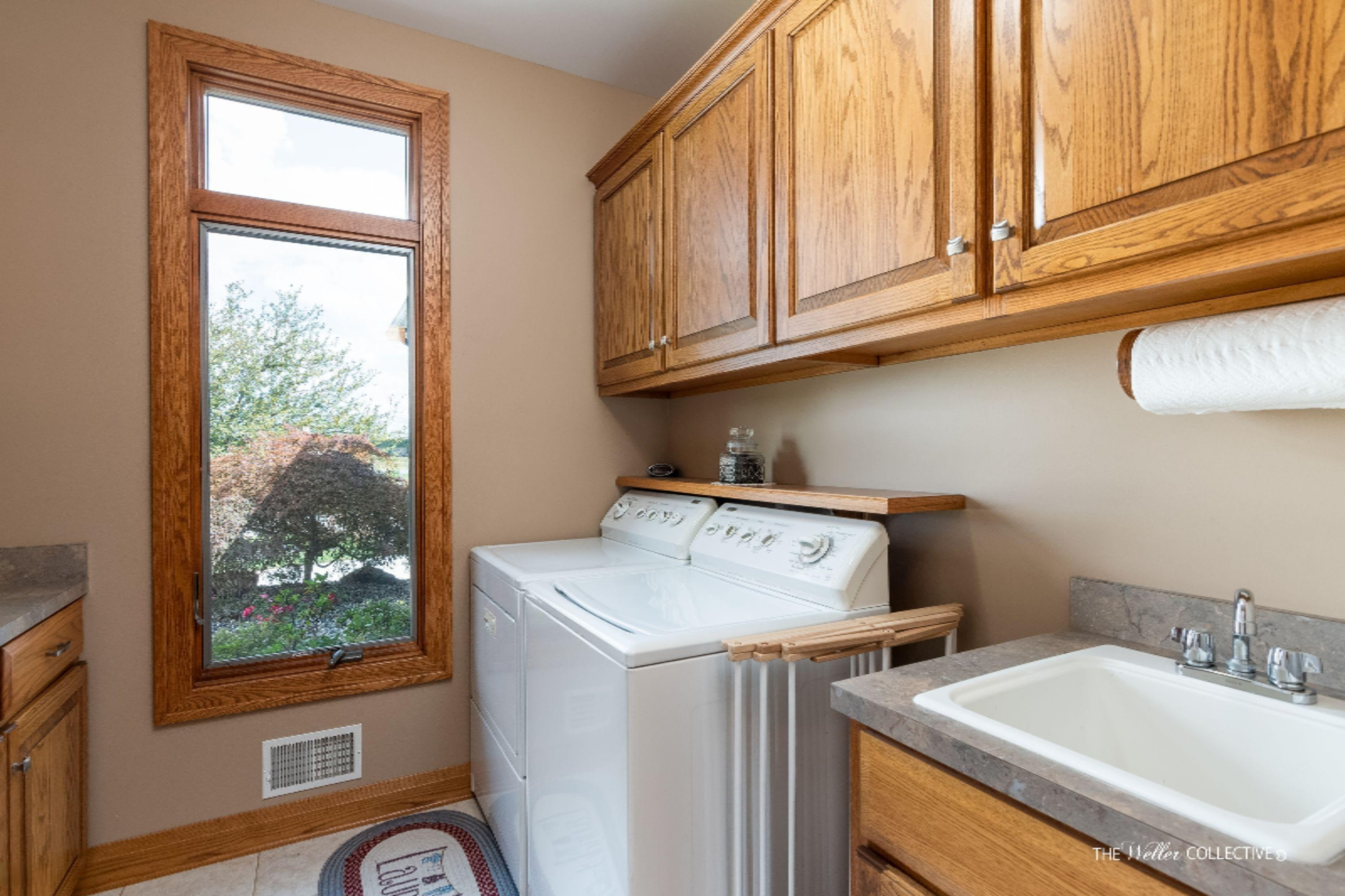 2452 Fillmore Street Jenison, MI 49428 - Photo 27 of 75 Main Lvl Laundry