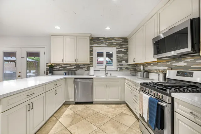 $625,000 | 43255 Silk Tree Lane, Palm Desert, CA 92260