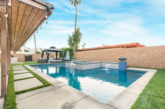 $625,000 | 43255 Silk Tree Lane, Palm Desert, CA 92260