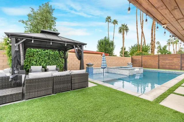 $625,000 | 43255 Silk Tree Lane, Palm Desert, CA 92260