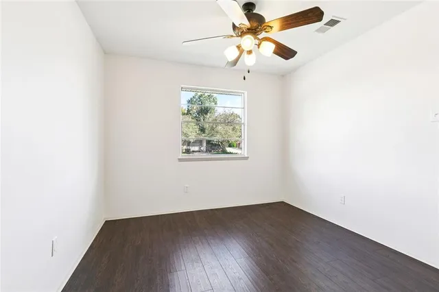 $209,000 | 300 Sophia Street, River Ridge, LA 70123