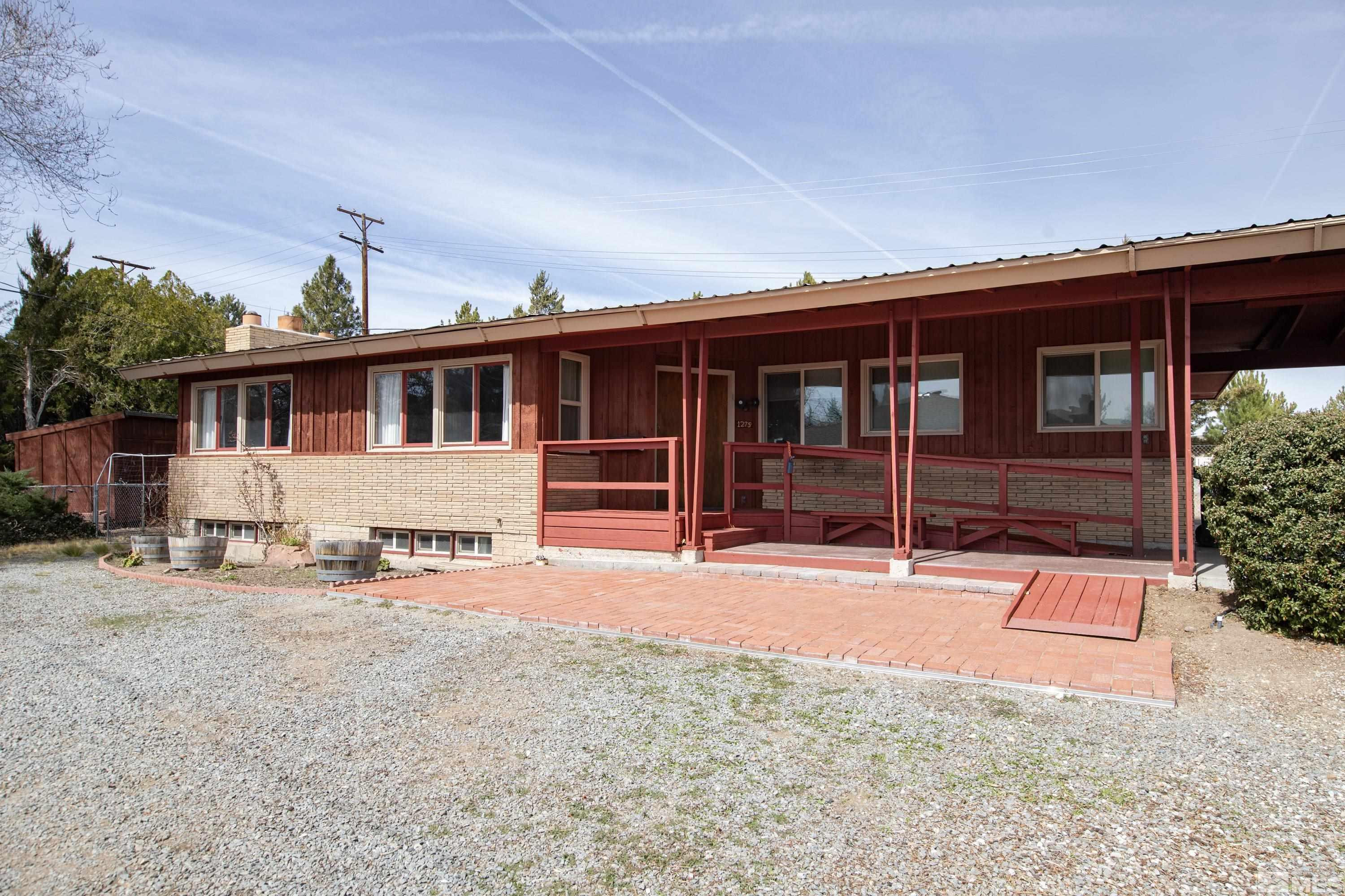 1275 Washington Street Reno, NV 89503 - Photo 28 of 37 front view of a house with yard