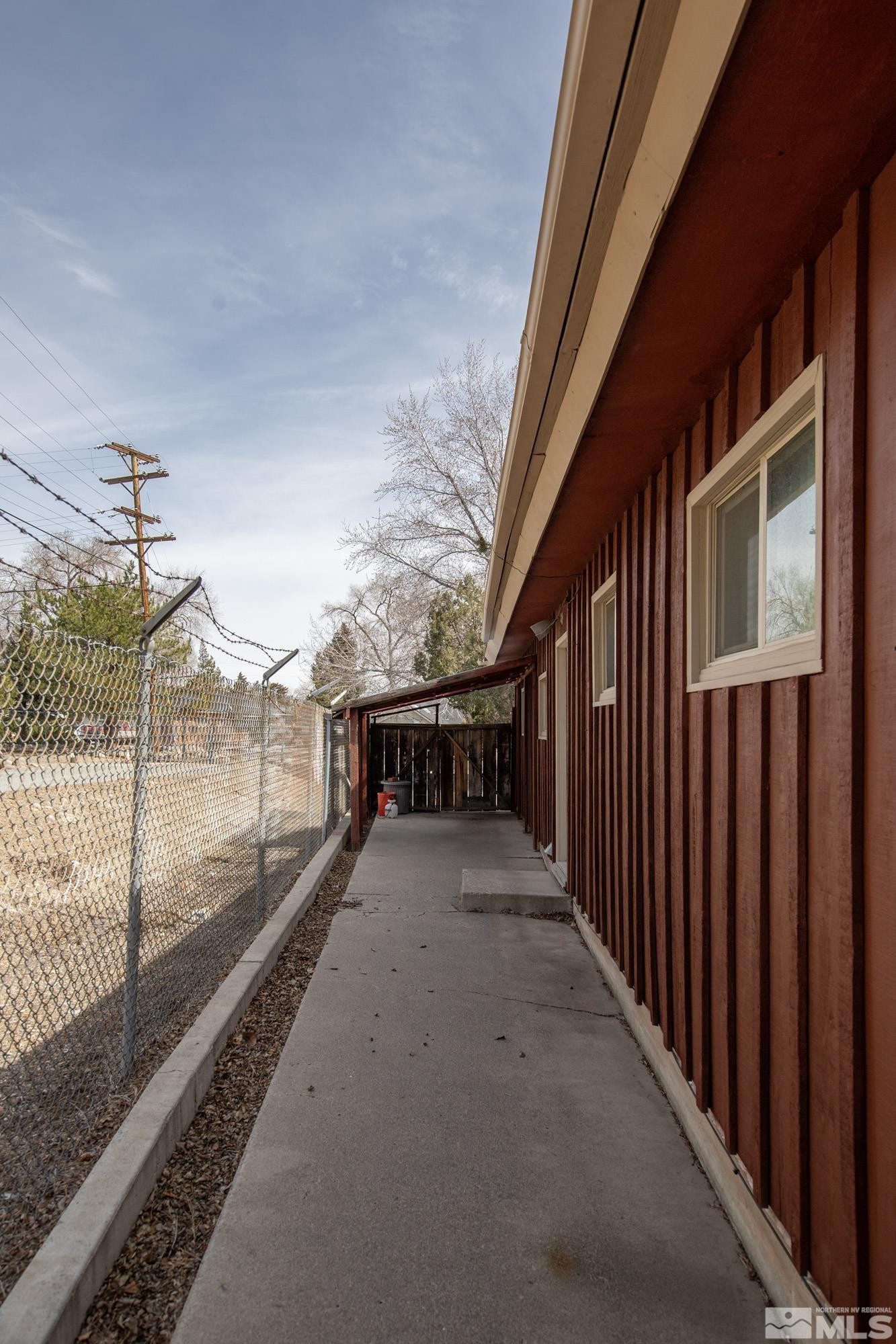 1275 Washington Street Reno, NV 89503 - Photo 34 of 37 a view of a balcony