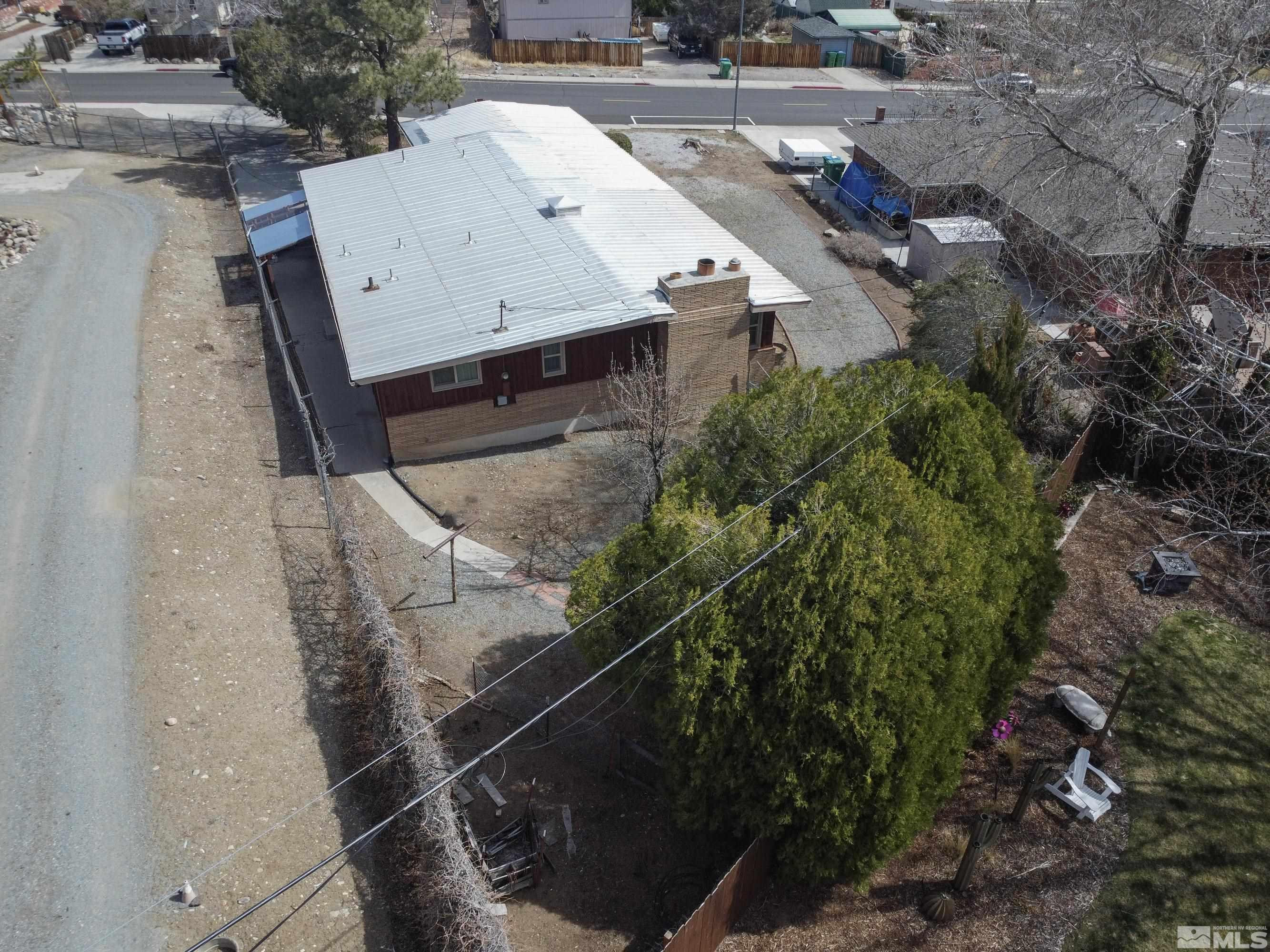 1275 Washington Street Reno, NV 89503 - Photo 36 of 37 a view of a backyard