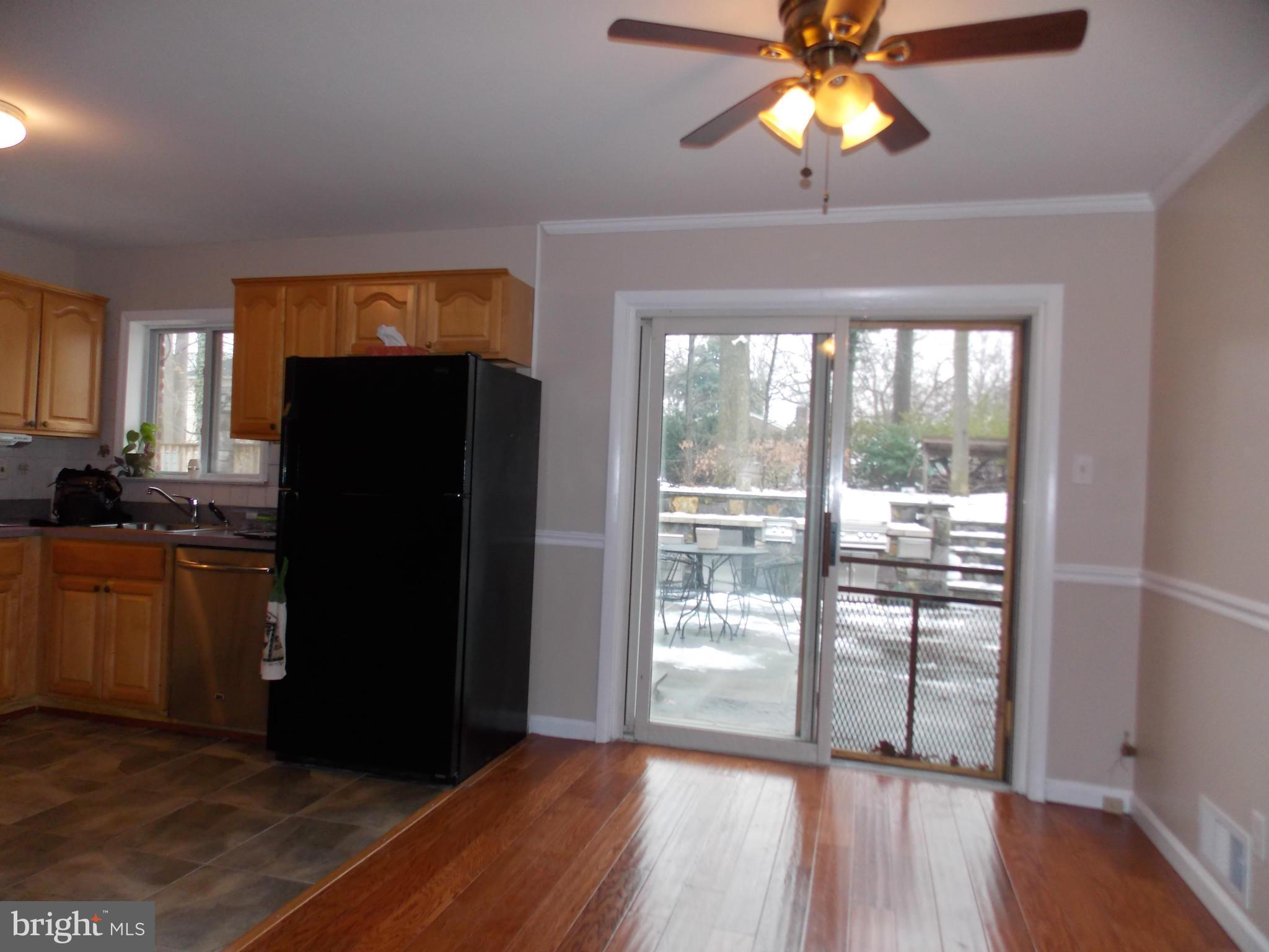 7125 Catlett Street Springfield, VA 22151 - Photo 9 of 26 Dining Room