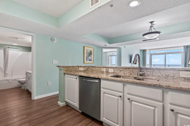 $529,900 | 2007 South Ocean Boulevard, Unit 607, Myrtle Beach, SC 29577