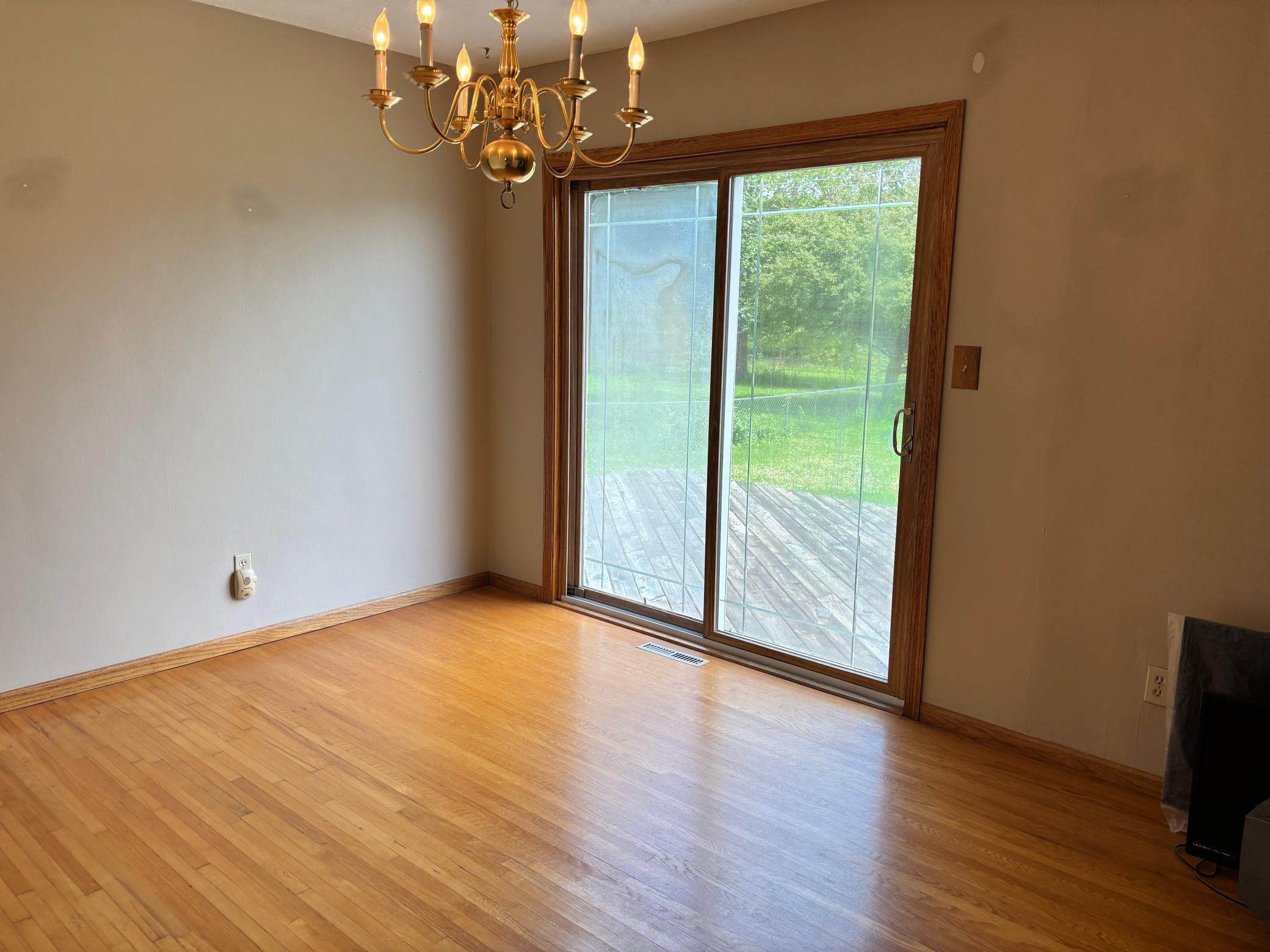 1306 Crestview Road Albert Lea, MN 56007 - Photo 7 of 30