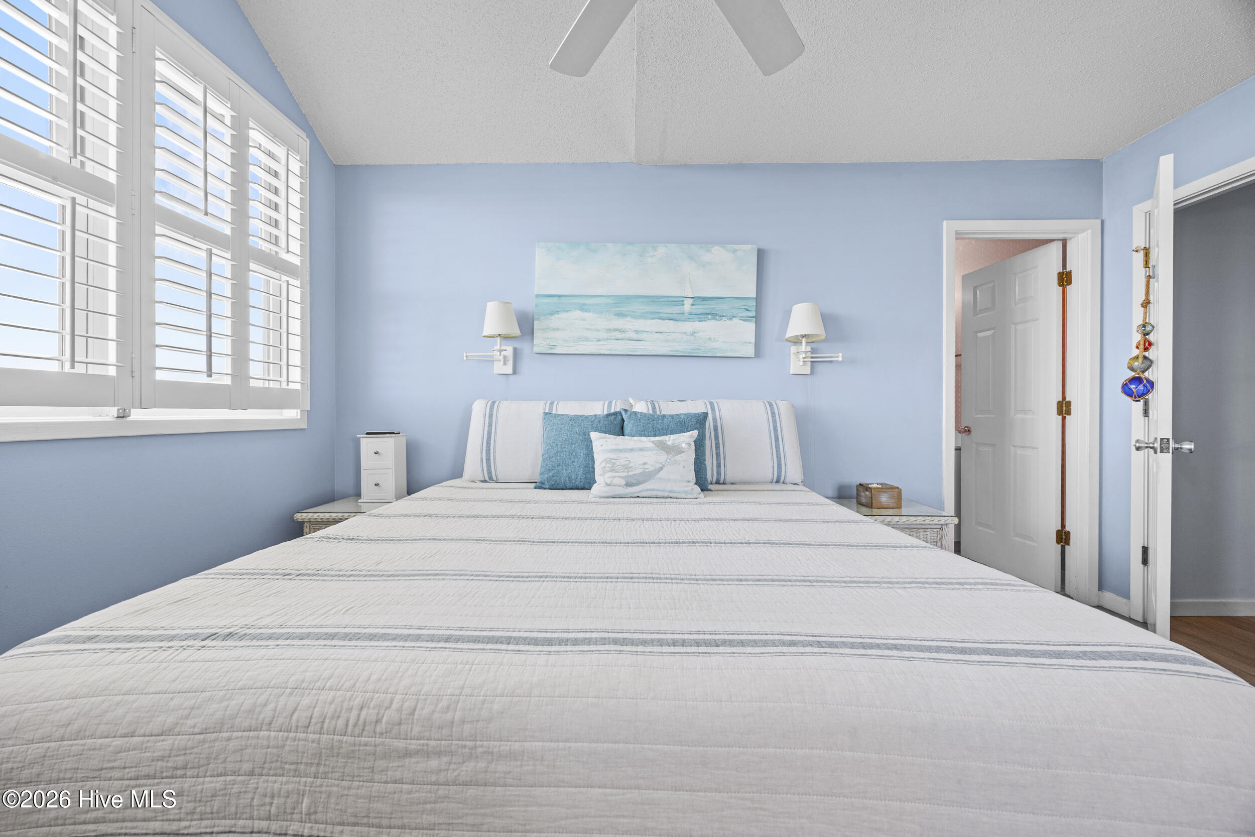 2123 Inlet Avenue, Unit B Topsail Beach, NC 28445 - Photo 29 of 58 38_bedroom