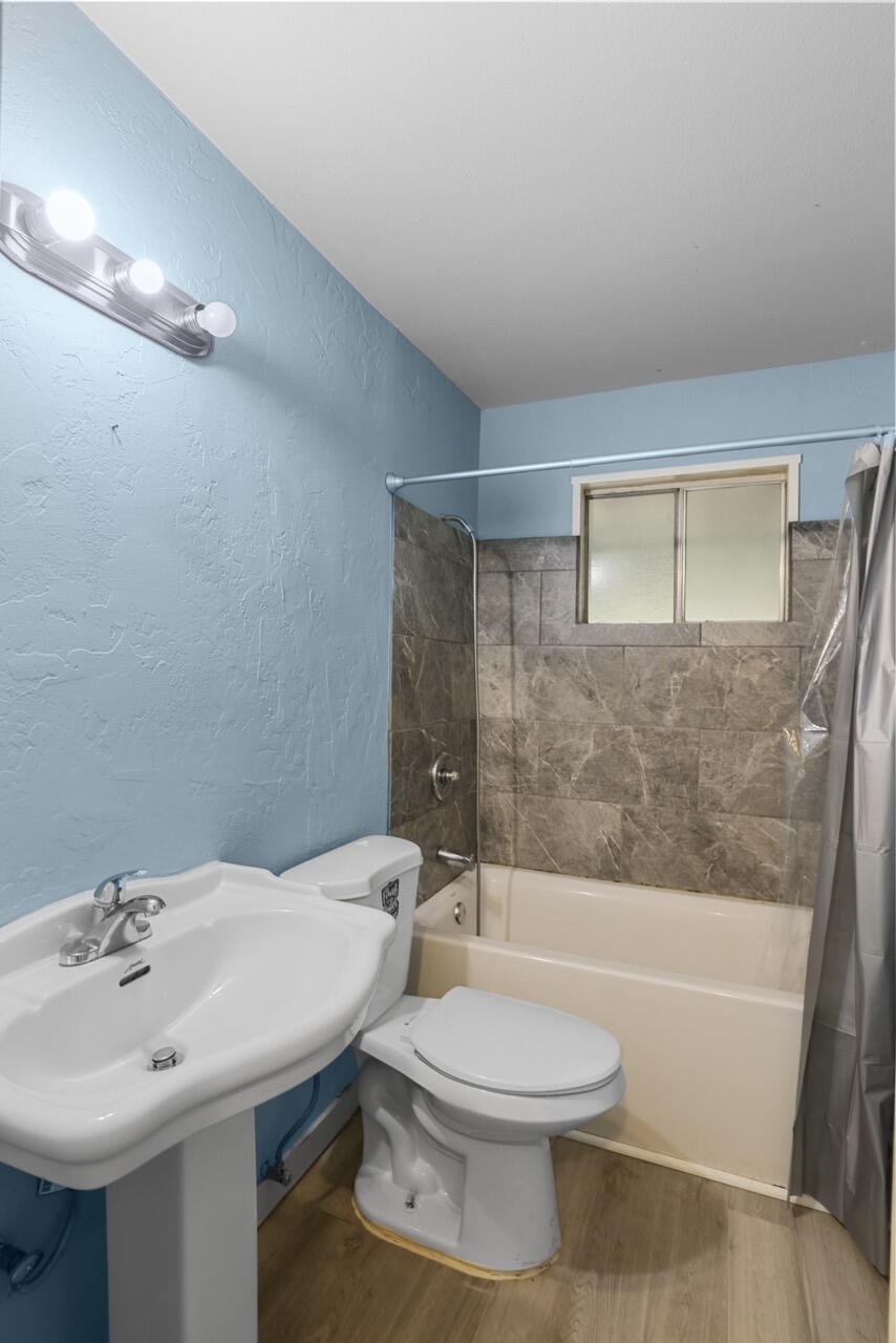 1333 Spring Street Medford, OR 97504 - Photo 13 of 18 EP1A3438 Large