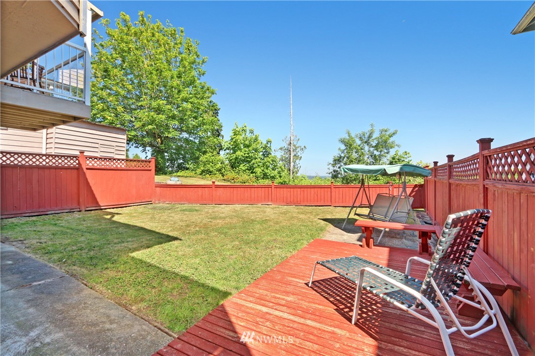 2432 Southeast 8th Place Renton, WA 98057 - Photo 20 of 25