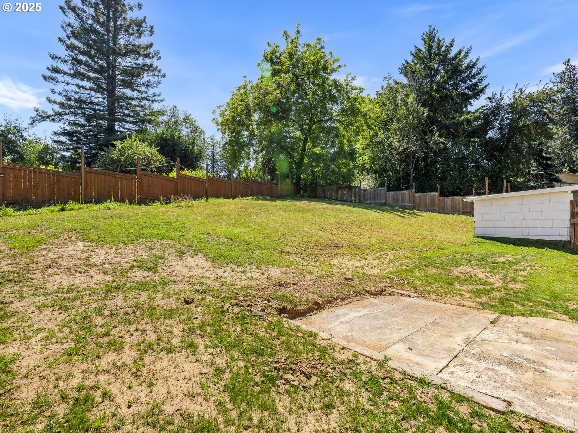 3946 Southwest Cullen Boulevard Portland, OR 97221 - Photo 17 of 19