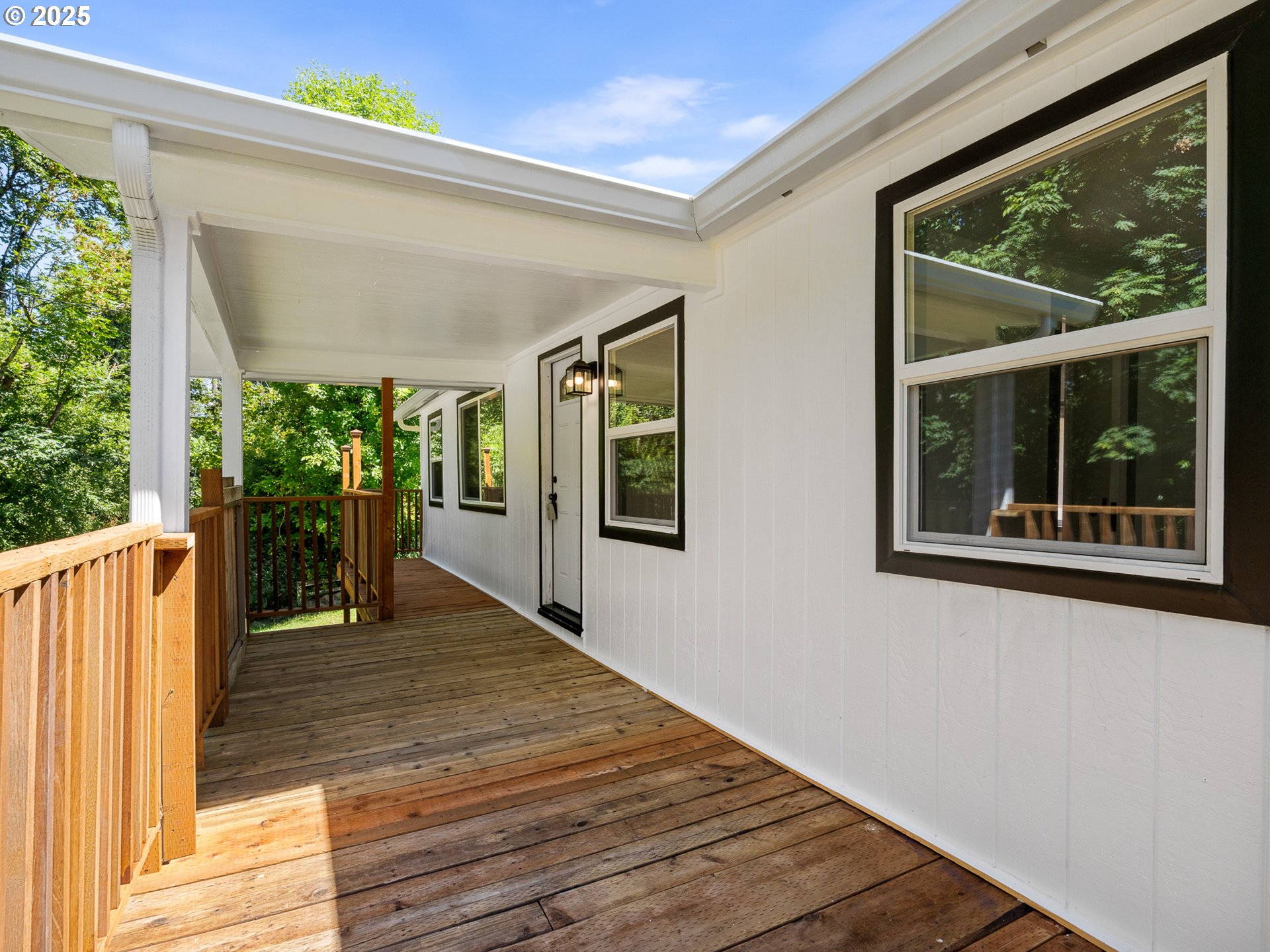 3946 Southwest Cullen Boulevard Portland, OR 97221 - Photo 2 of 19