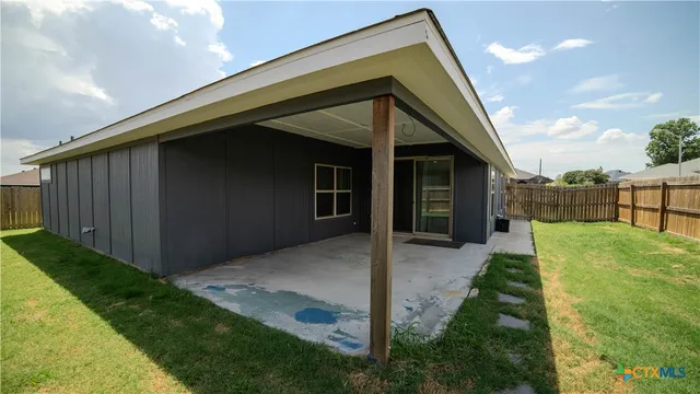 $2,200 | 770 Freedom Circle, Nolanville, TX 76559