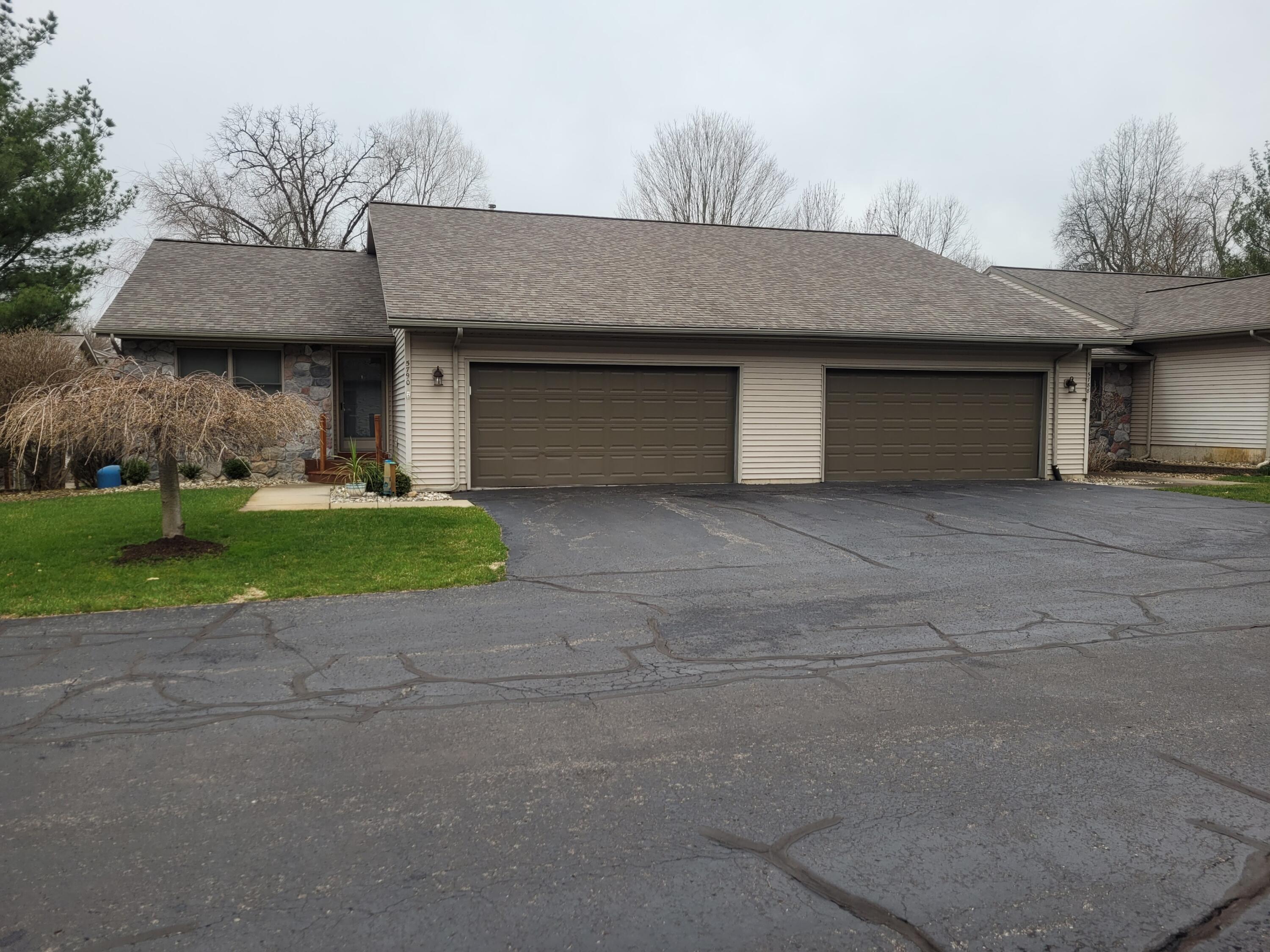 5790 Wood Valley Road Kalamazoo, MI 49009 - Photo 2 of 32 20220420_191236