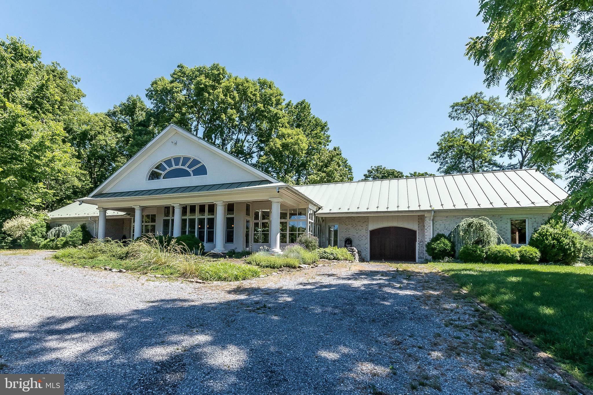 984 Morgan Grove Road Shepherdstown, WV 25443 - Photo 3 of 85