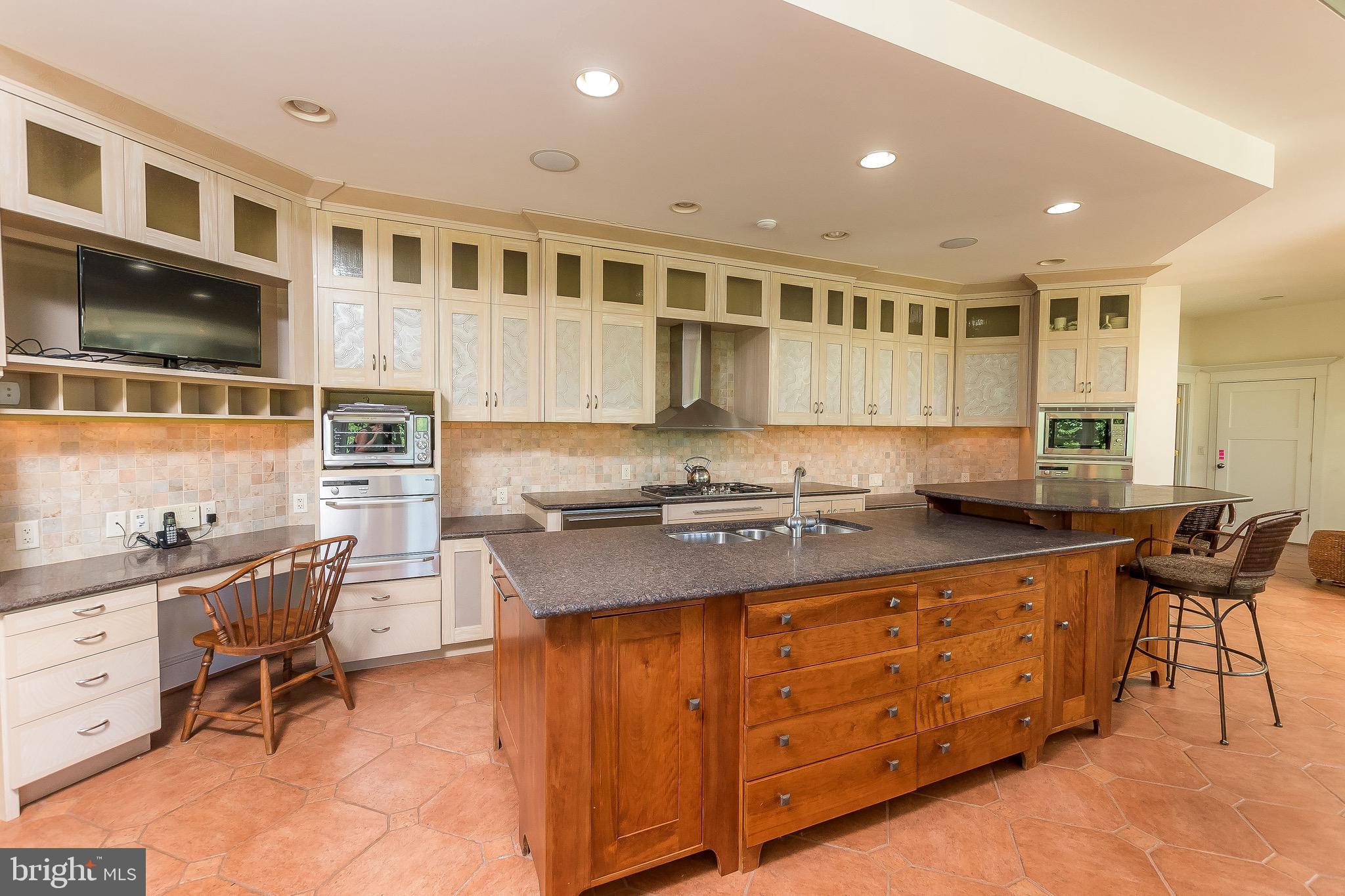 984 Morgan Grove Road Shepherdstown, WV 25443 - Photo 24 of 85