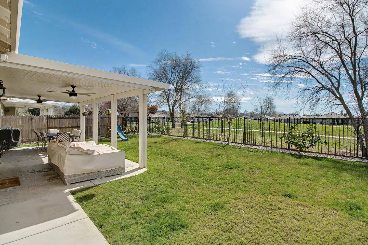 1502 Braeburn Way Ione, CA 95640 - Photo 41 of 48 a view of a garden