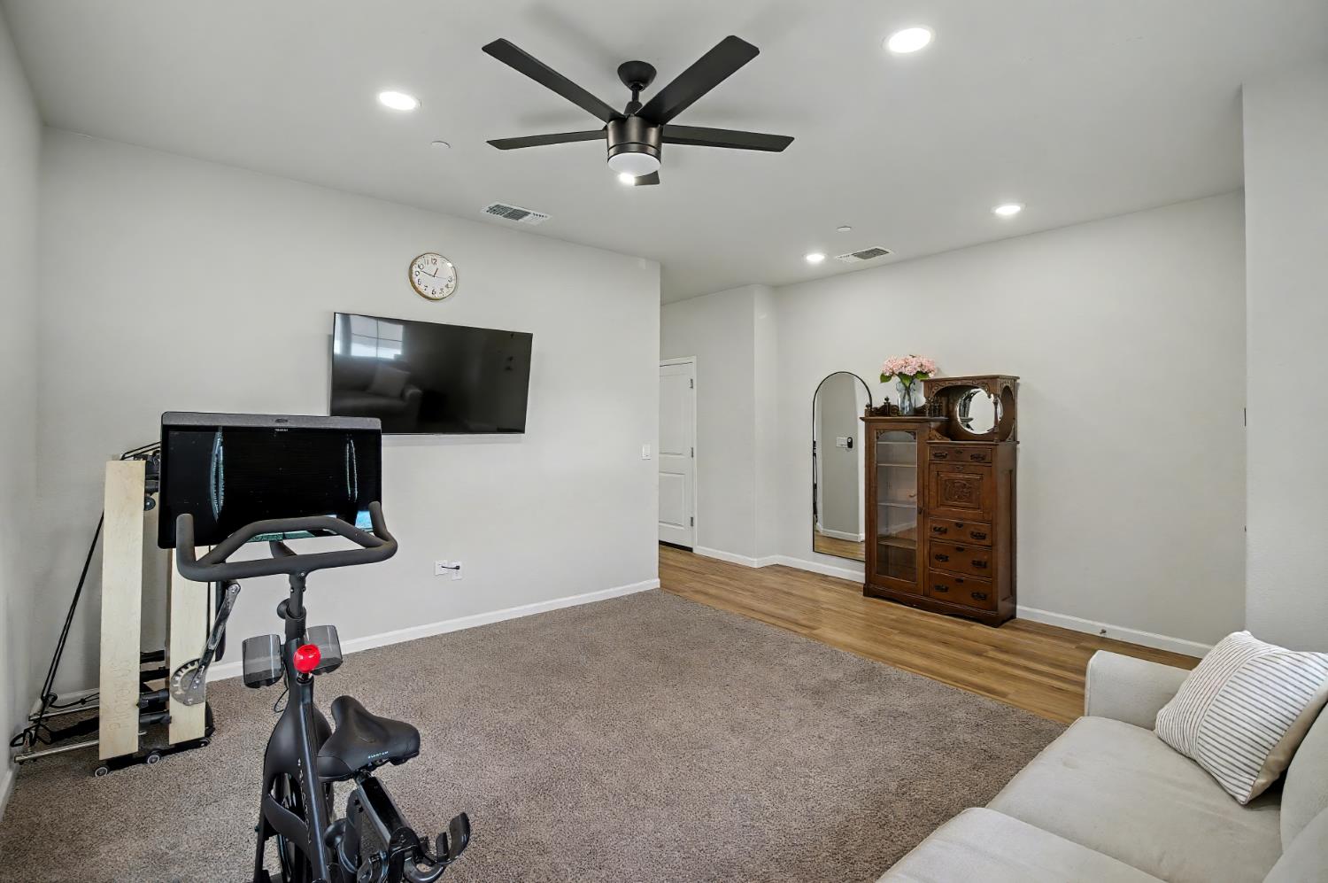 1502 Braeburn Way Ione, CA 95640 - Photo 8 of 48 a view of a livingroom with workspace and a ceiling fan