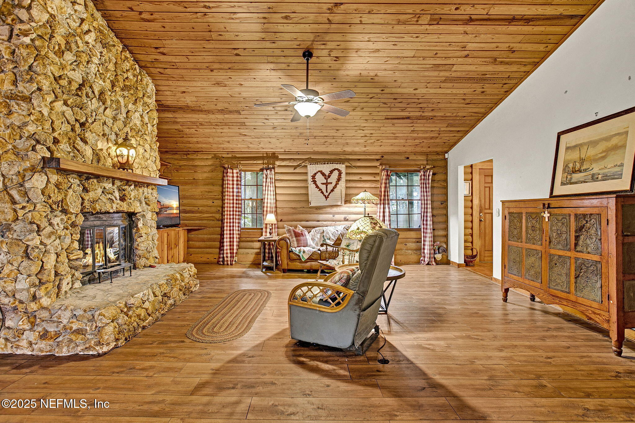 2029 Shadow Lane Neptune Beach, FL 32266 - Photo 4 of 29 20-web-or-mls-IMG_0096