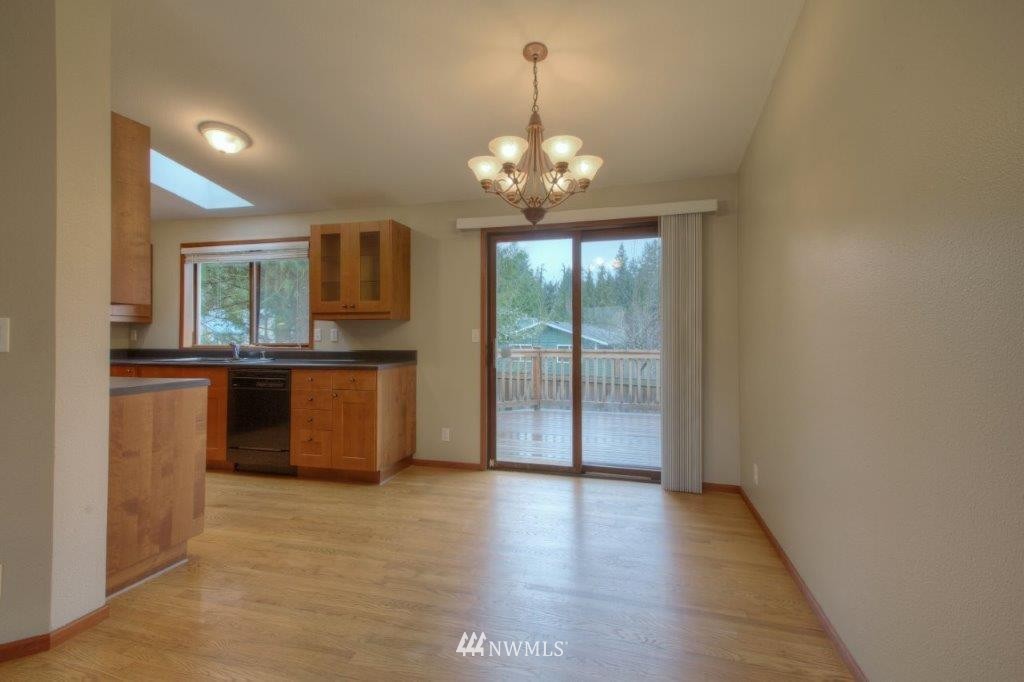 3 199th Place Southeast Bothell, WA 98012 - Photo 4 of 17