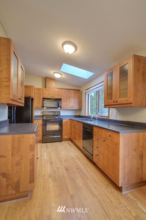 3 199th Place Southeast Bothell, WA 98012 - Photo 5 of 17