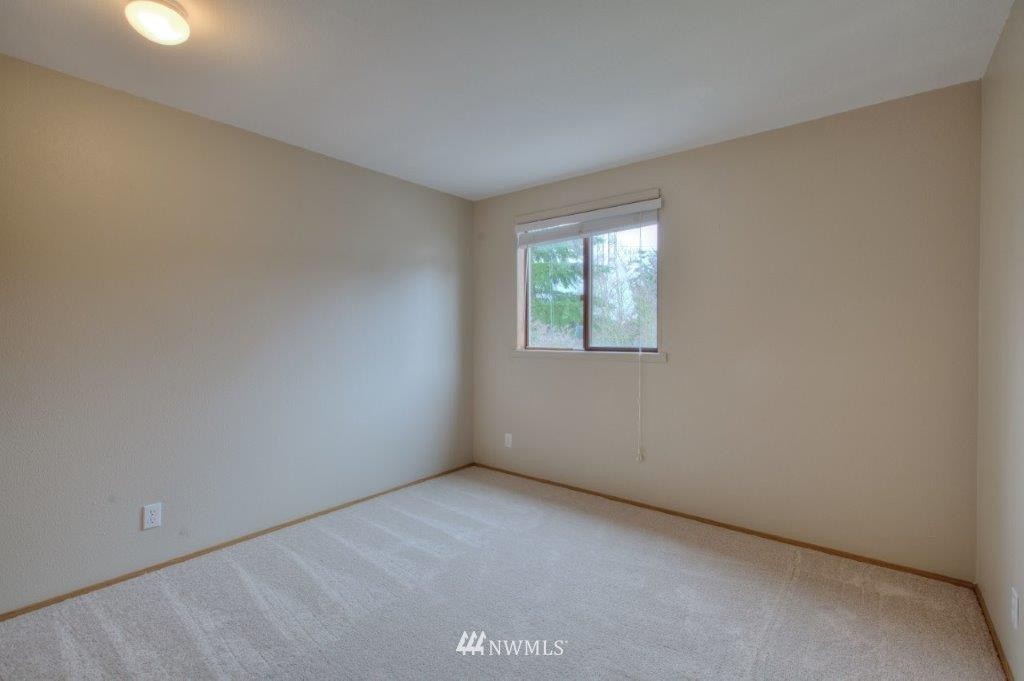 3 199th Place Southeast Bothell, WA 98012 - Photo 10 of 17