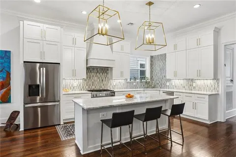 $1,275,000 | 5611 Annunciation Street, New Orleans, LA 70115