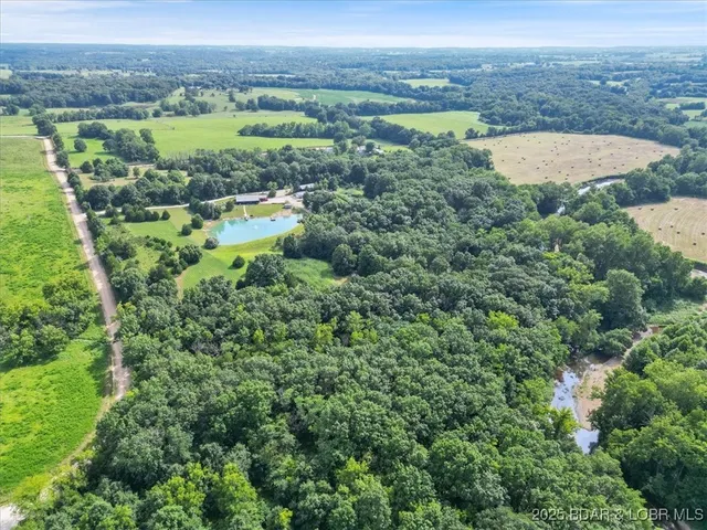 $574,900 | 111 Manning Drive, Eldon, MO 65026