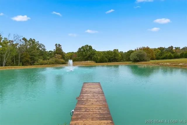 $574,900 | 111 Manning Drive, Eldon, MO 65026