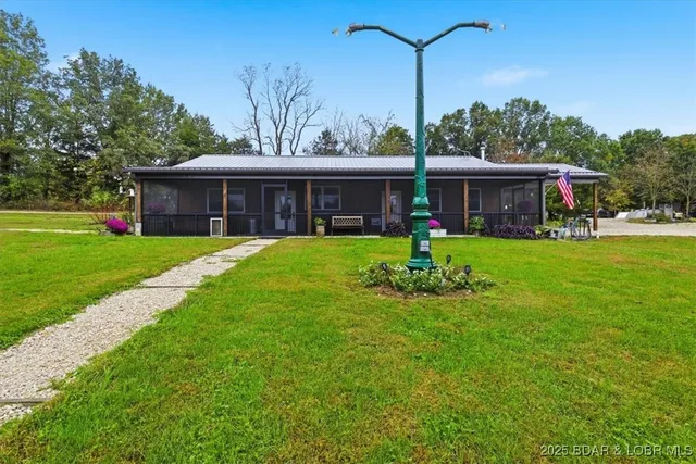 $574,900 | 111 Manning Drive, Eldon, MO 65026