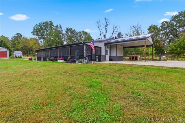 $574,900 | 111 Manning Drive, Eldon, MO 65026