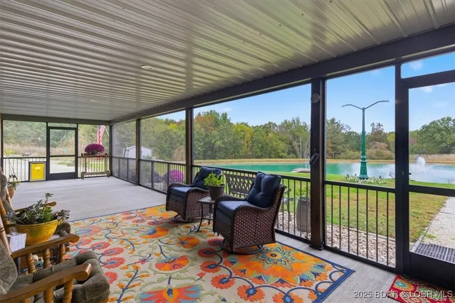 $574,900 | 111 Manning Drive, Eldon, MO 65026