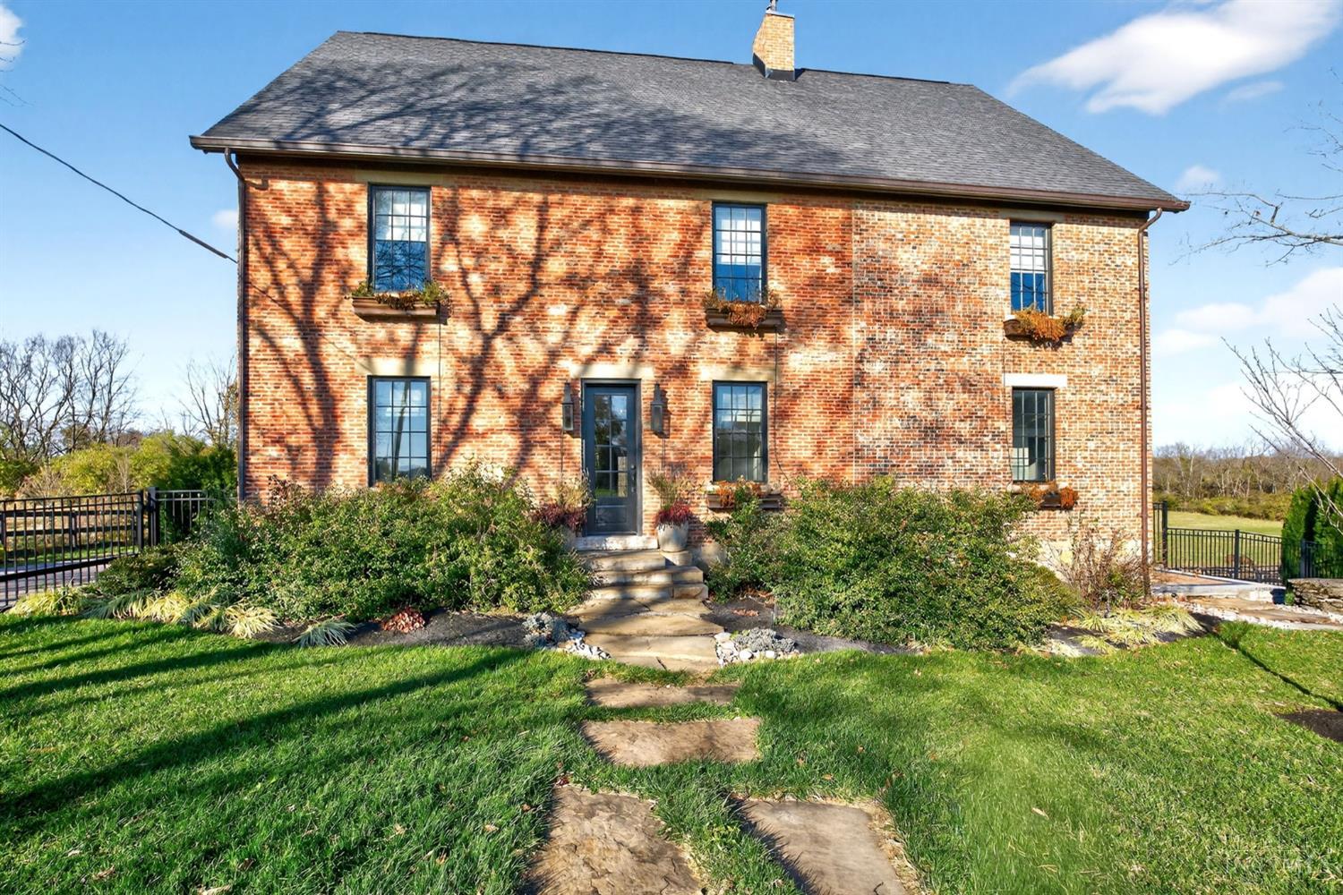 2566 East Lower Springboro Road Waynesville, OH 45068 - Photo 4 of 99