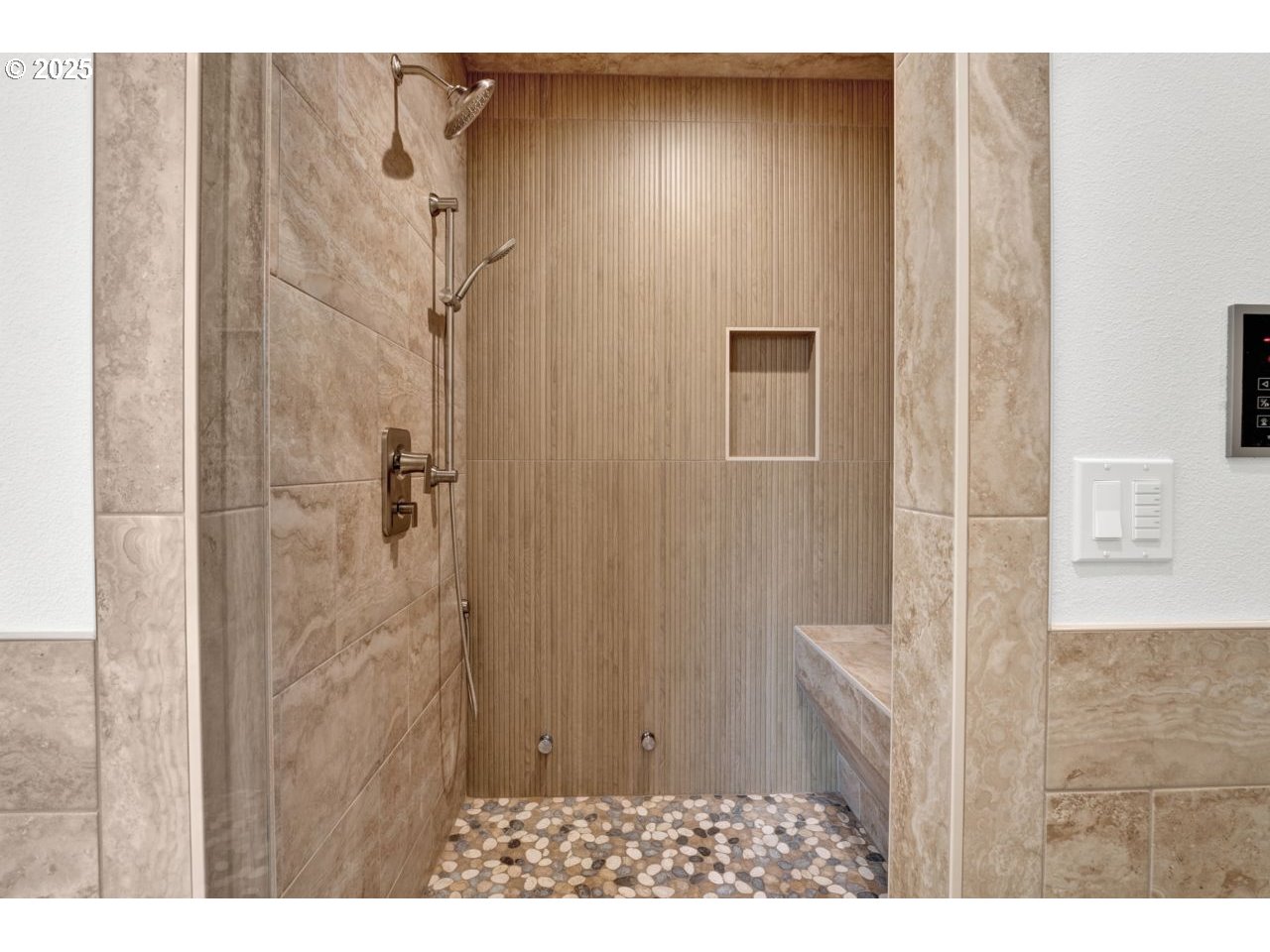 2123 Northeast Spitz Road Canby, OR 97013 - Photo 27 of 48