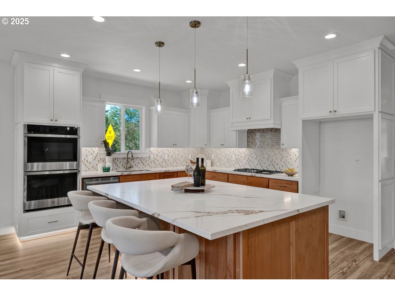 2123 Northeast Spitz Road Canby, OR 97013 - Photo 8 of 48