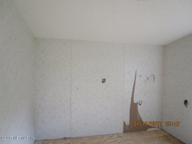 45072 Bismark Road Callahan, FL 32011 - Photo 26 of 39 a view of a room