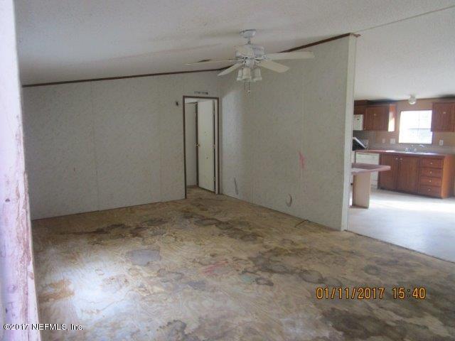 45072 Bismark Road Callahan, FL 32011 - Photo 4 of 39 a view of an empty room