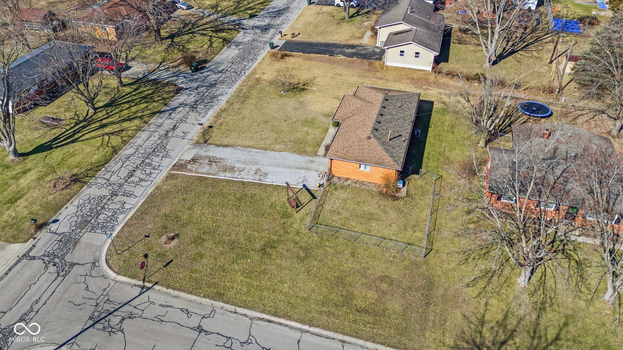 139 Hopkins Road Indianapolis, IN 46229 - Photo 19 of 28