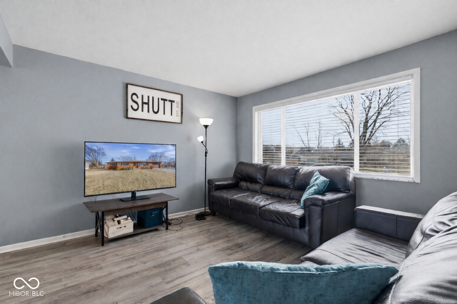 139 Hopkins Road Indianapolis, IN 46229 - Photo 4 of 28