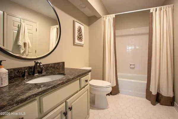 $595,000 | 80 Lake Point Drive, Pinehurst, NC 28374