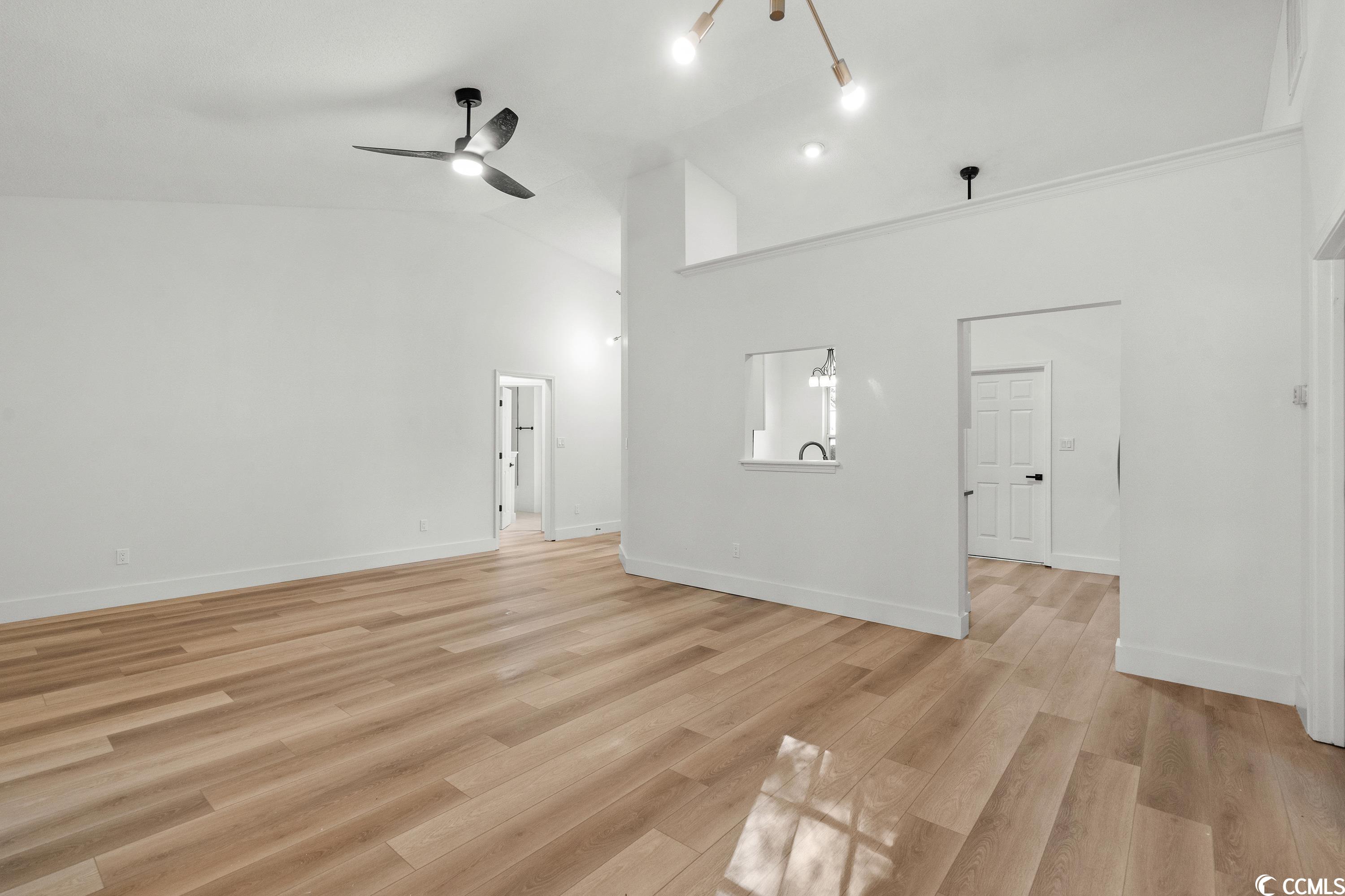 1249 Merion Court Murrells Inlet, SC 29576 - Photo 10 of 40 Gallery Image 10